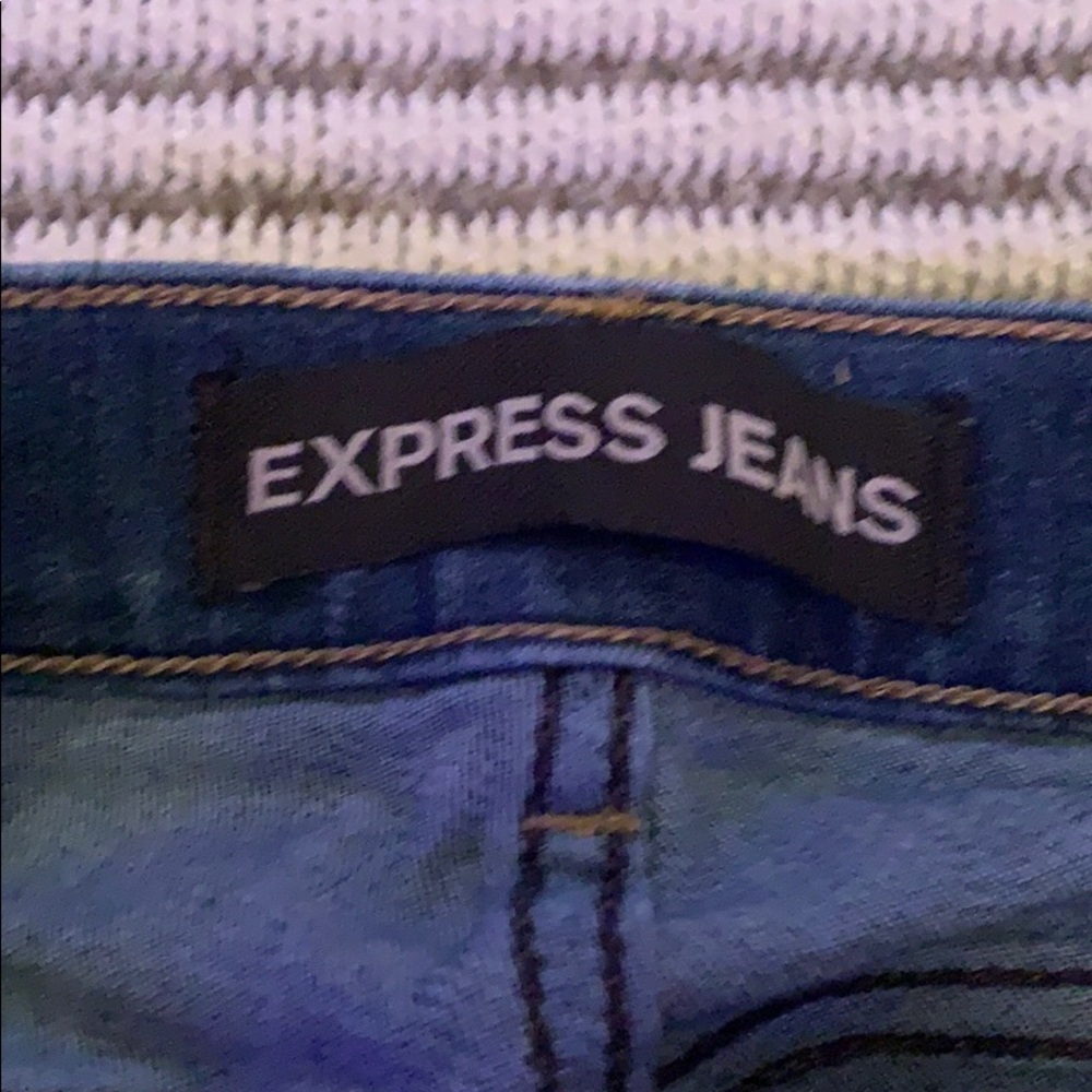 Express High Rise Jeans - Picture 3 of 4